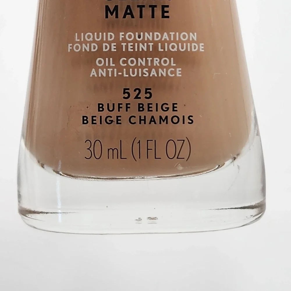Covergirl Clean Matte Liquid Foundation Buff Beige 525 Oil Control 1 Fl Oz New